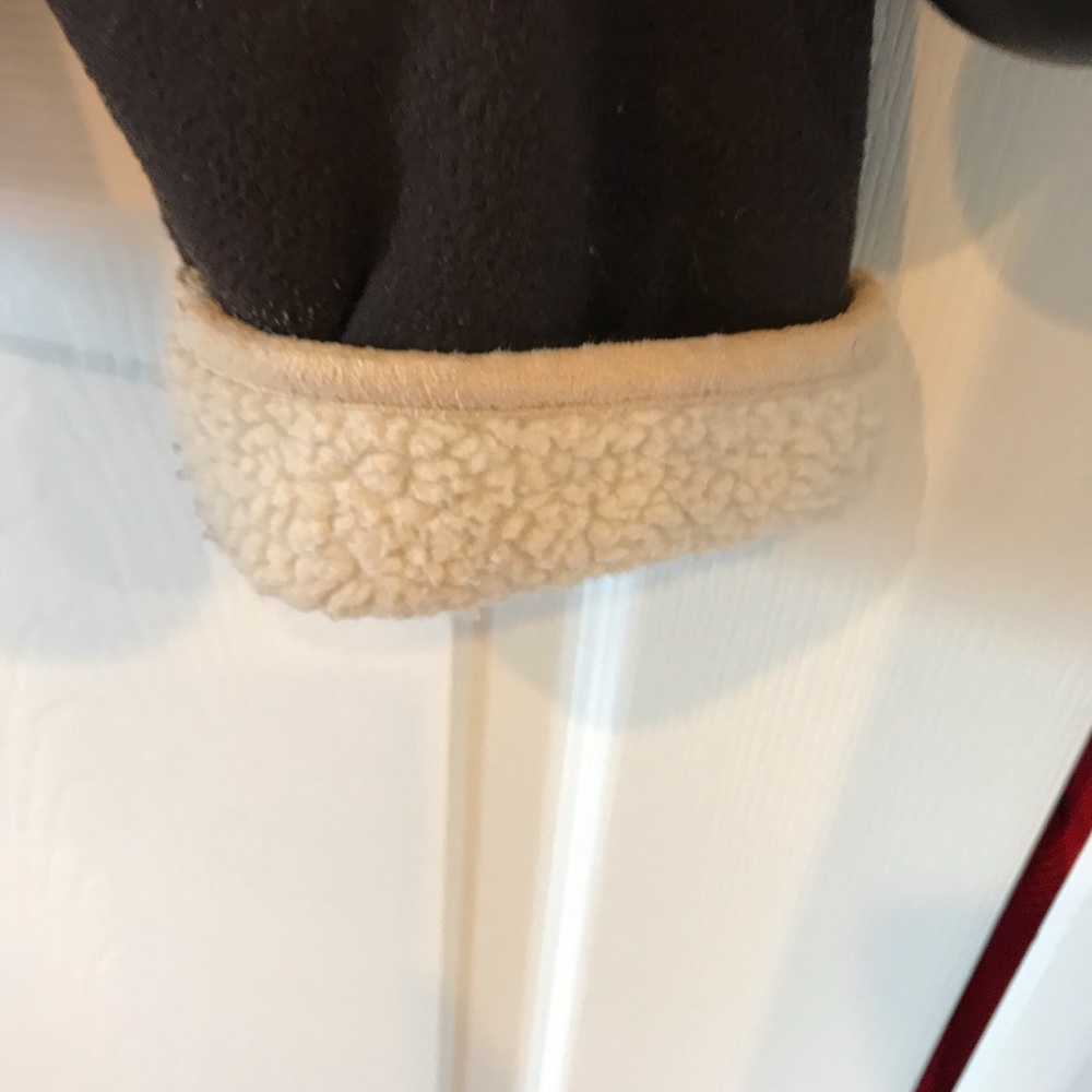 Coat - Picture 5 of 5